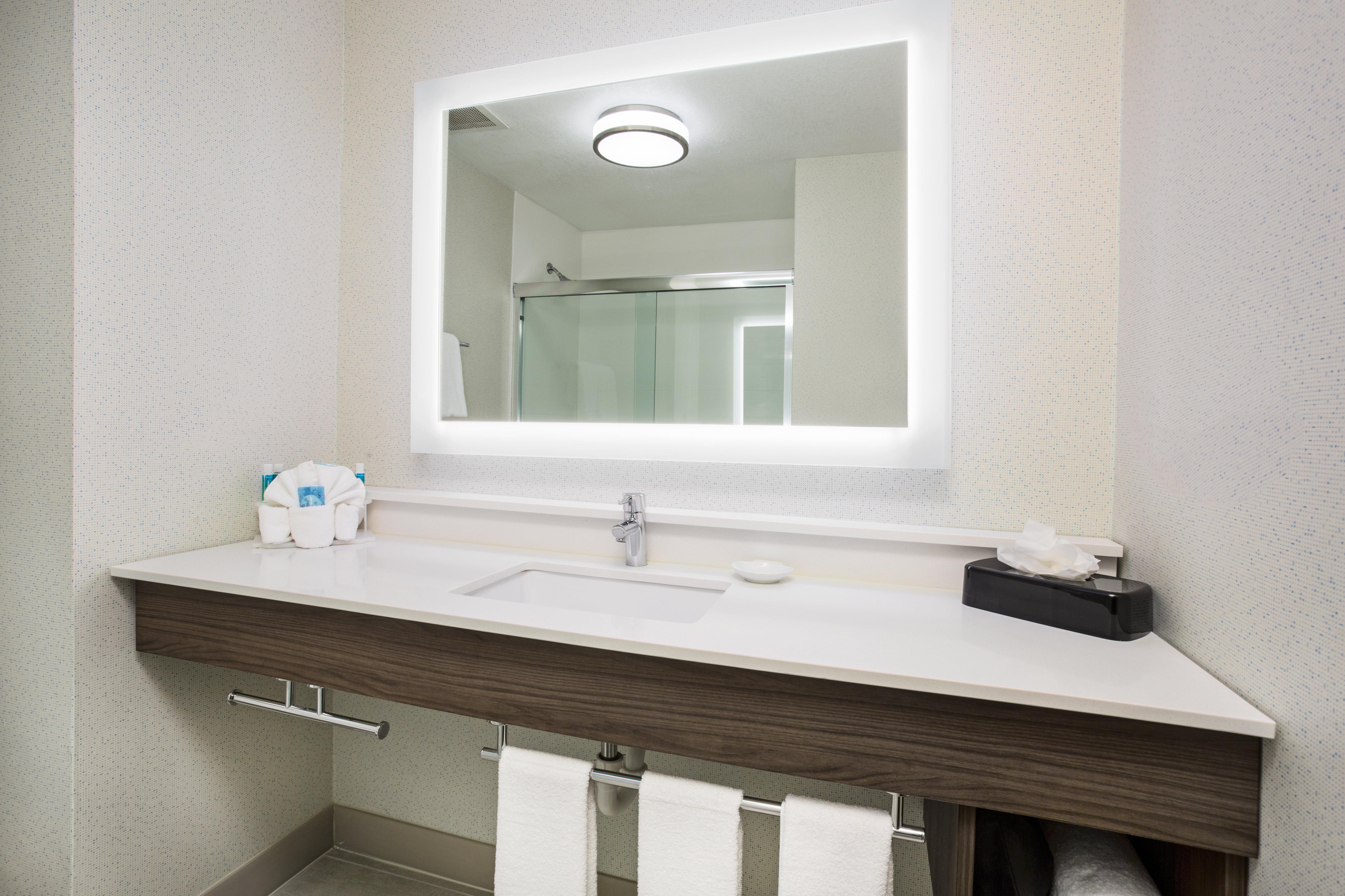 Holiday Inn Express Kansas City - At The Legends! By Ihg Bonner Springs Cameră foto